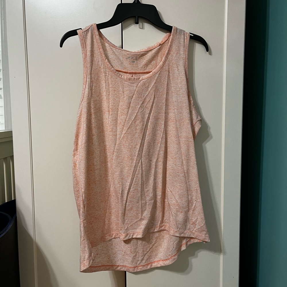 Women’s Workout Tank Top